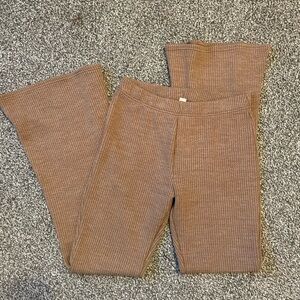 American Eagle Outfitters Tan Knit Ribbed Flare Leggings